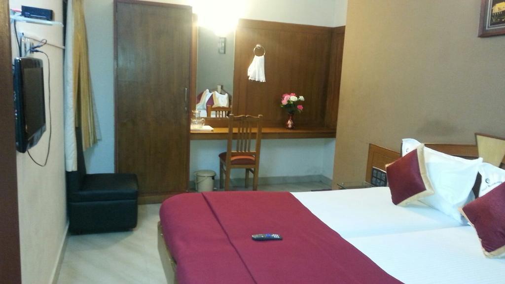 מלון צ'נאי Central Residency מראה חיצוני תמונה